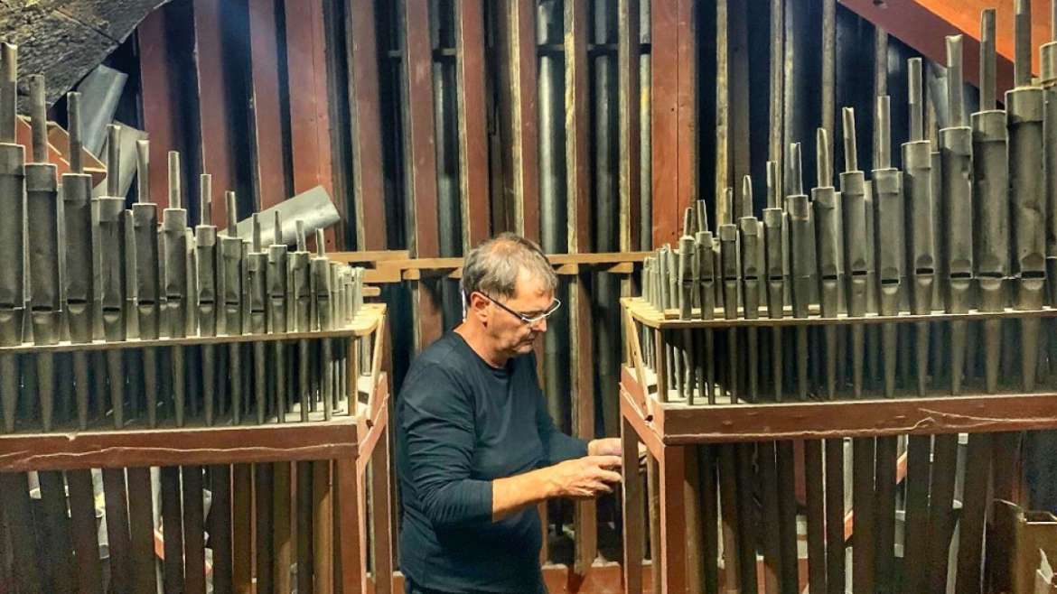 La restauració de l’orgue de la Catedral de Solsona segueix els terminis previstos
